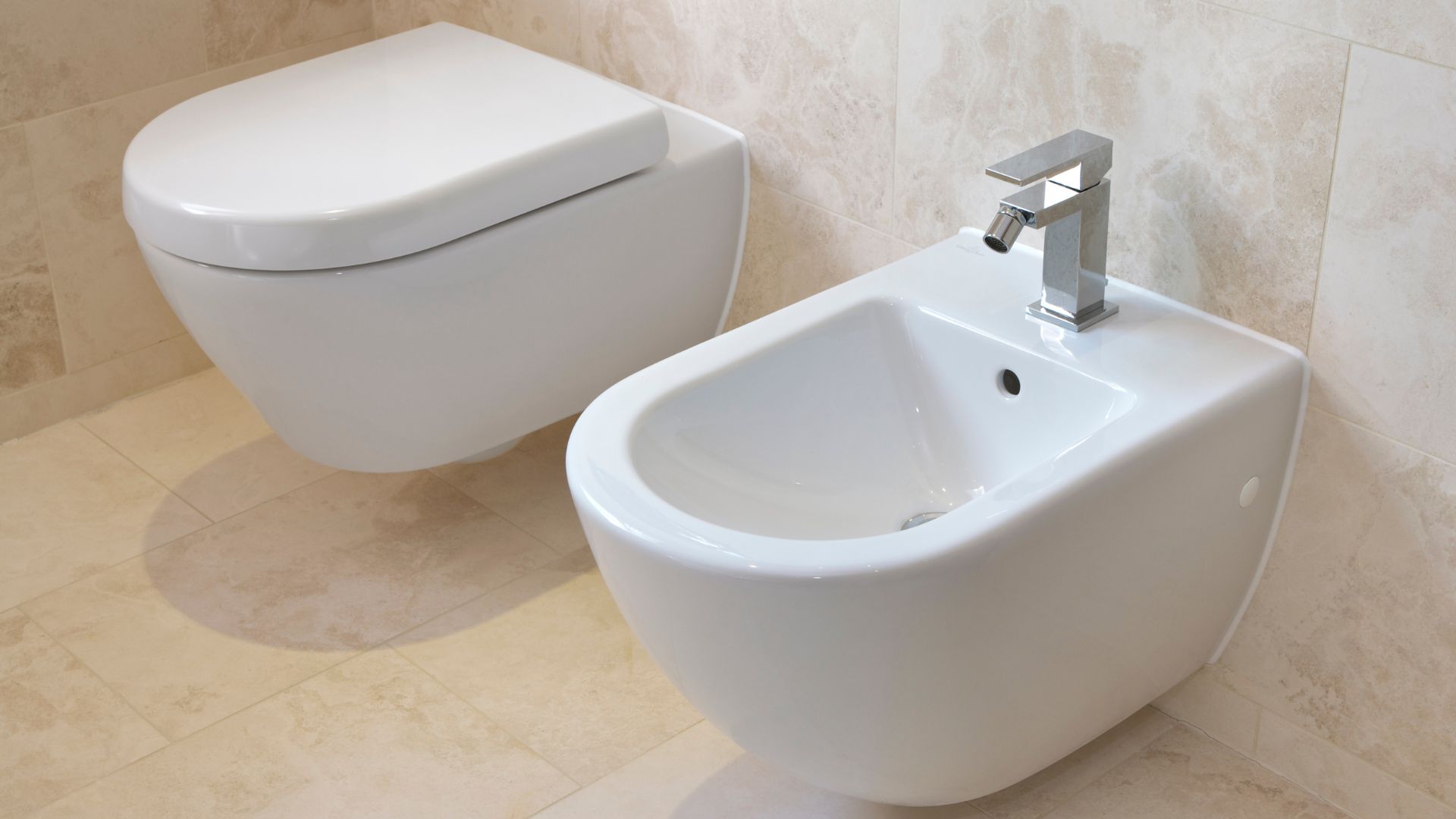 For all your bidet requirements, get in touch with CAN Plumbing and Drainage, where skilled plumbers are ready to assist you.