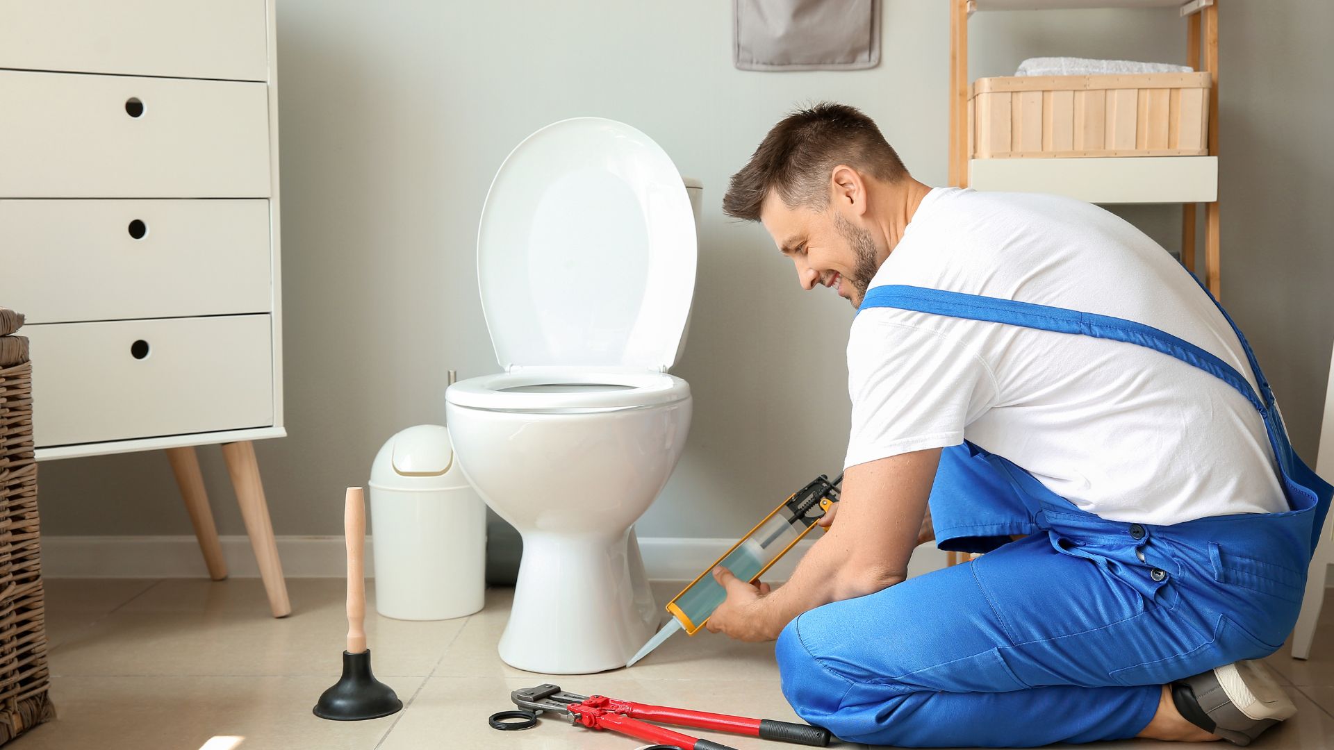For all your toilet-related requirements, get in touch with CAN Plumbing and Drainage.