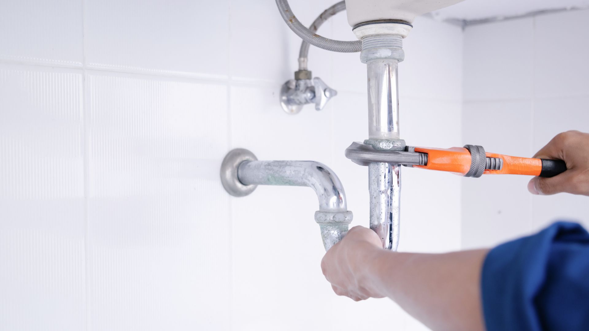 Get ready for cold weather with the help of our plumbers.