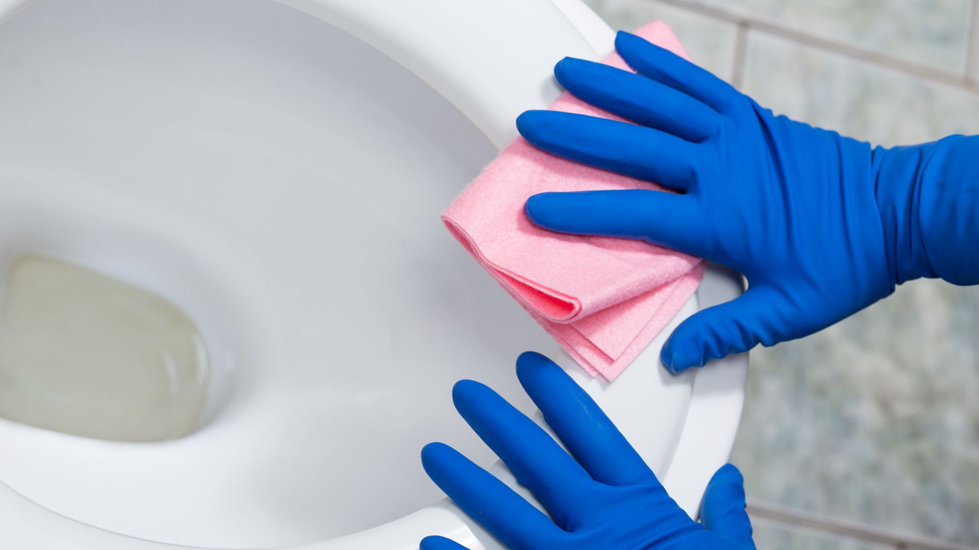 Implementing Regular Cleaning Practices Recommended by Plumbers
