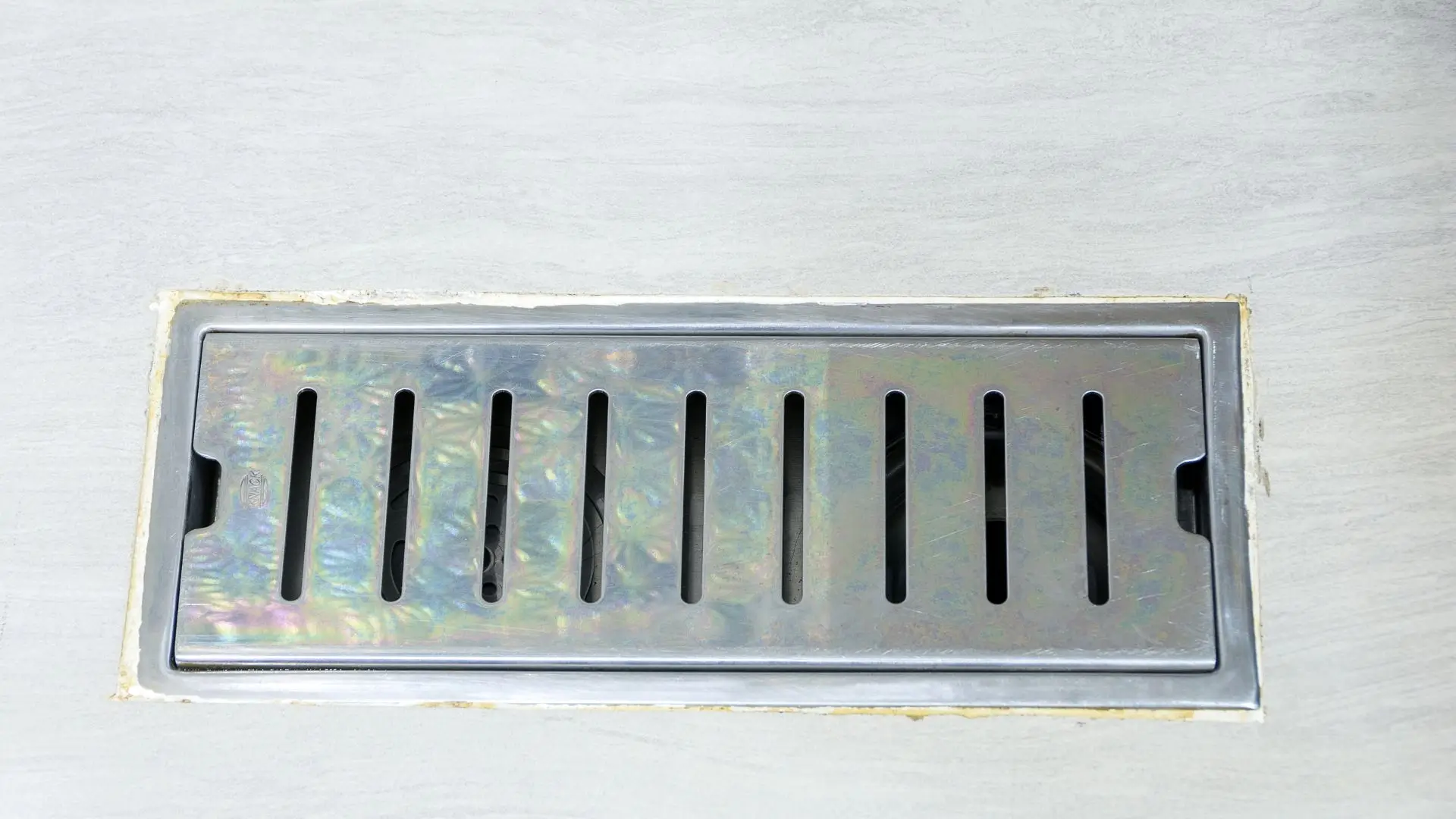 Unpleasant Smells Emanating from Pump: Seek Assistance from Experienced Plumbers