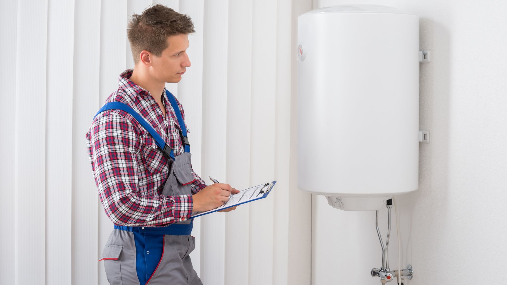 Achieve improved heating efficiency for your boiler with the expertise of plumbers.