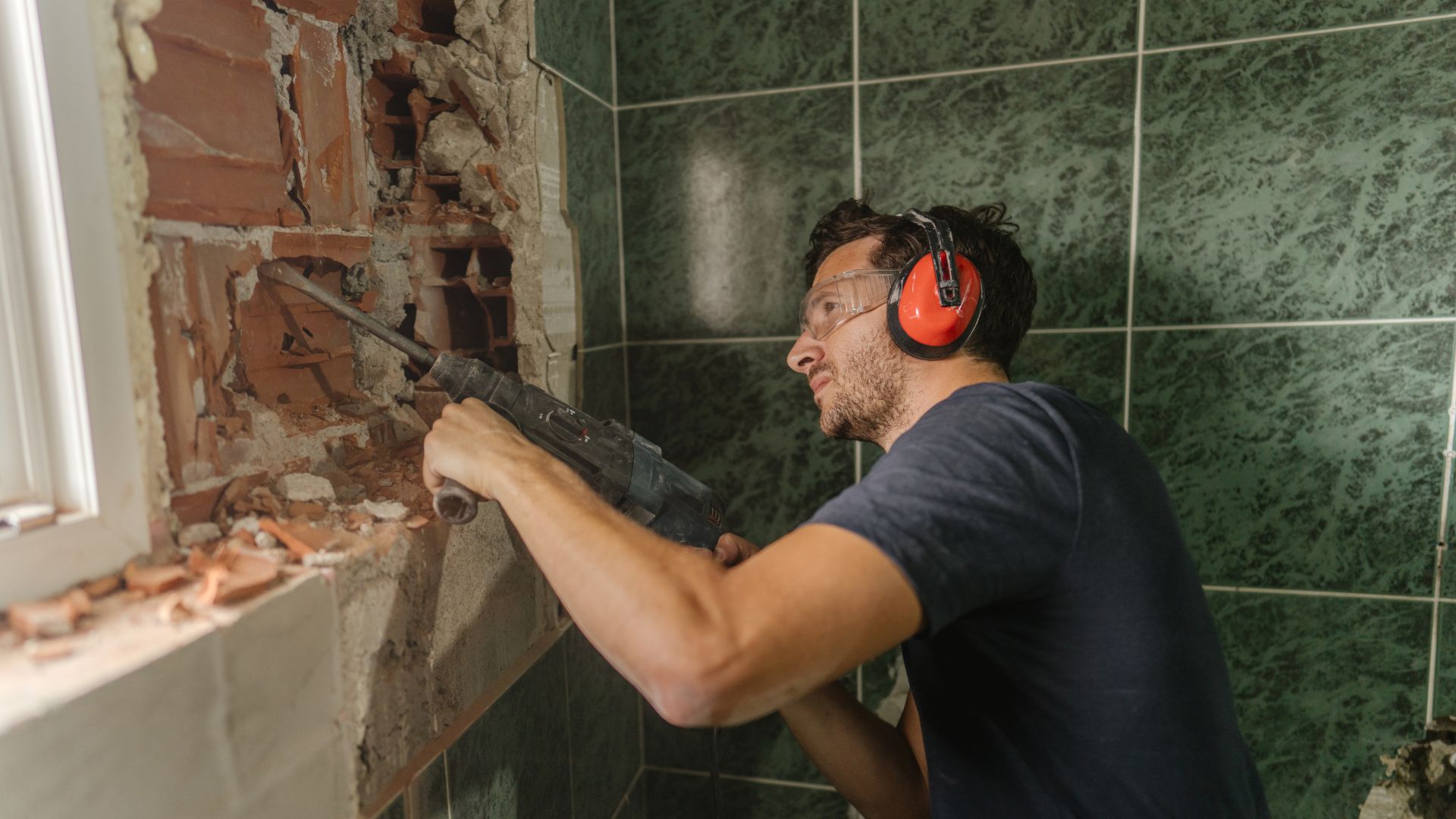 Engaging Expert Plumbers for Bathroom Renovations