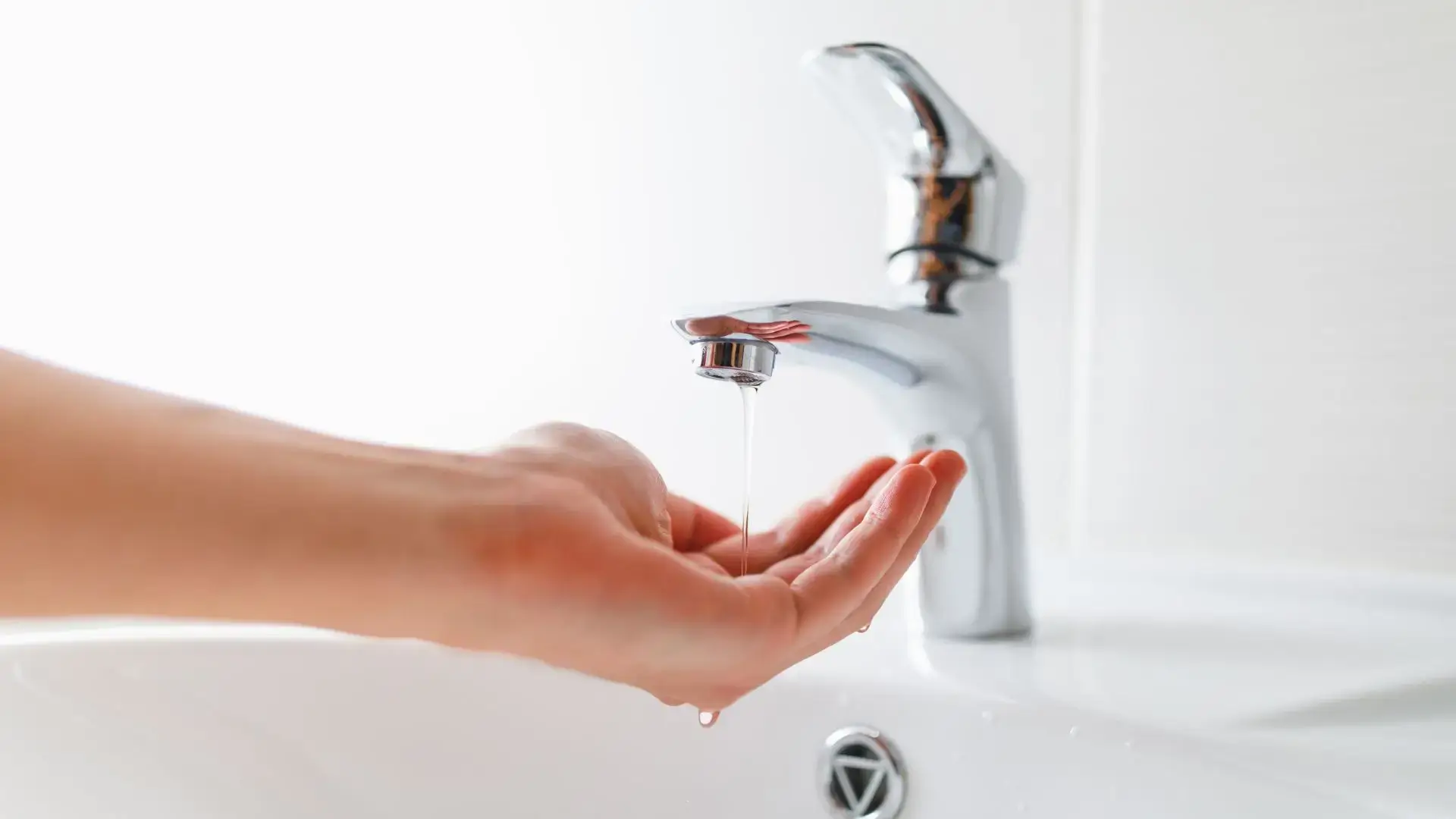 Regular Maintenance Tips for Keeping Your Drains Clear 8 Drains Protect your drains by installing screens, a must for plumbers.