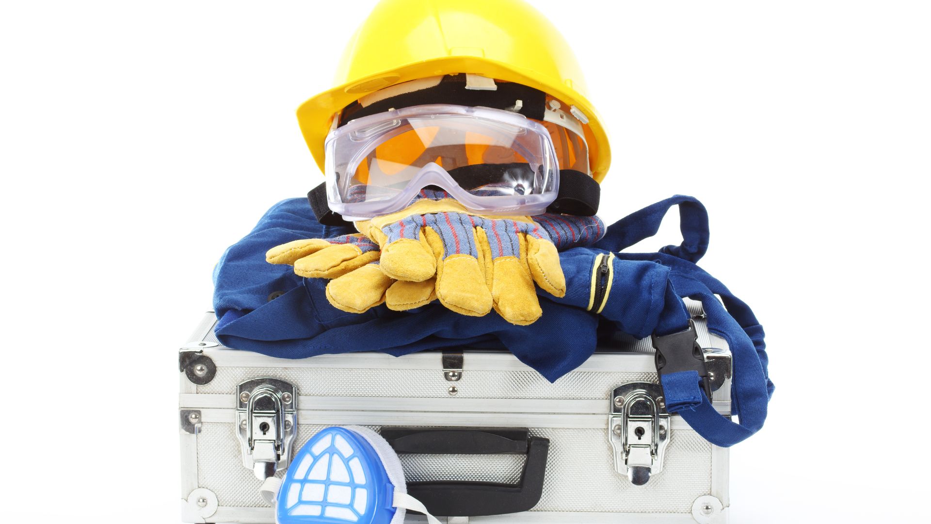 Using Protective Gear and Clothing for Plumbers